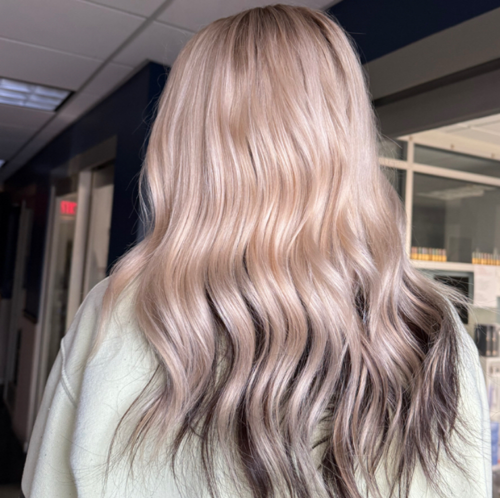 Express Blonde at Signature Designs Hair Studio in Wapakoneta, OH