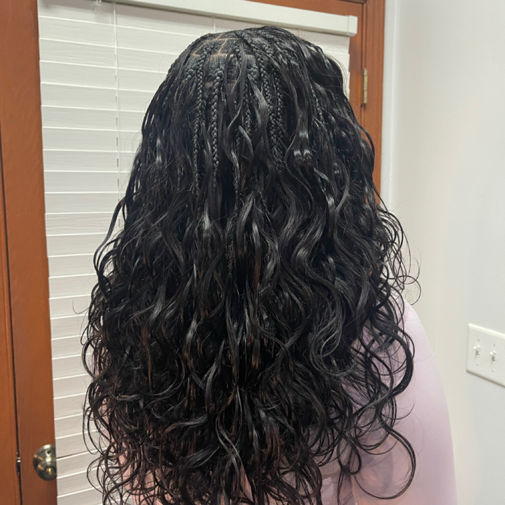 Miracle Knots at Styles by Shay in Gurnee, IL