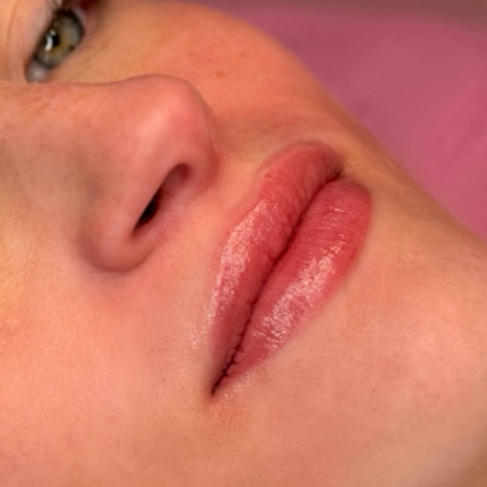 Lip Blush at The Iconic Parlour in Twentynine Palms, CA
