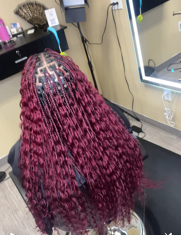 Bora Bora Smedium Knotless at Sit With Cham in Charlotte, NC