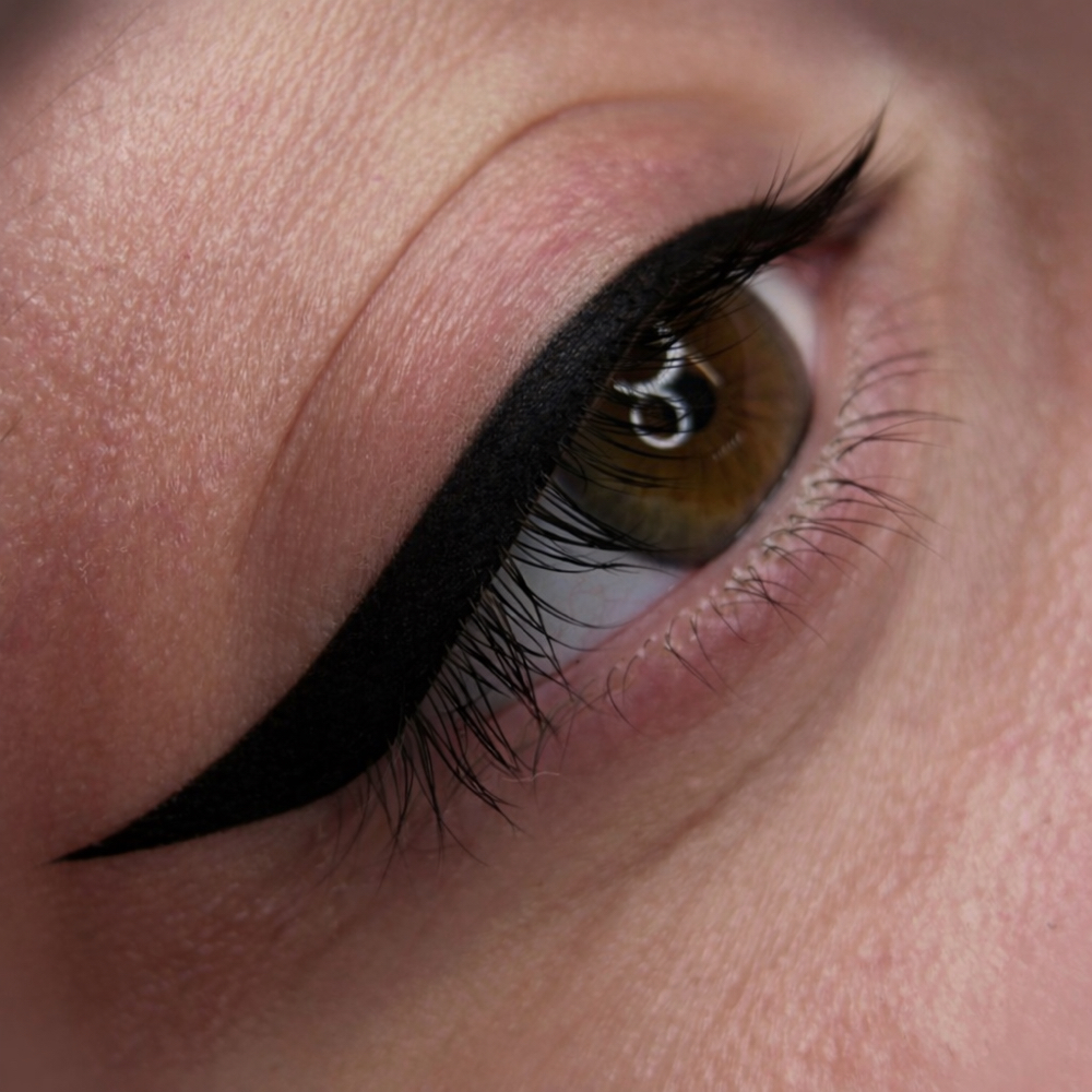 PMU Classic Eyeliner