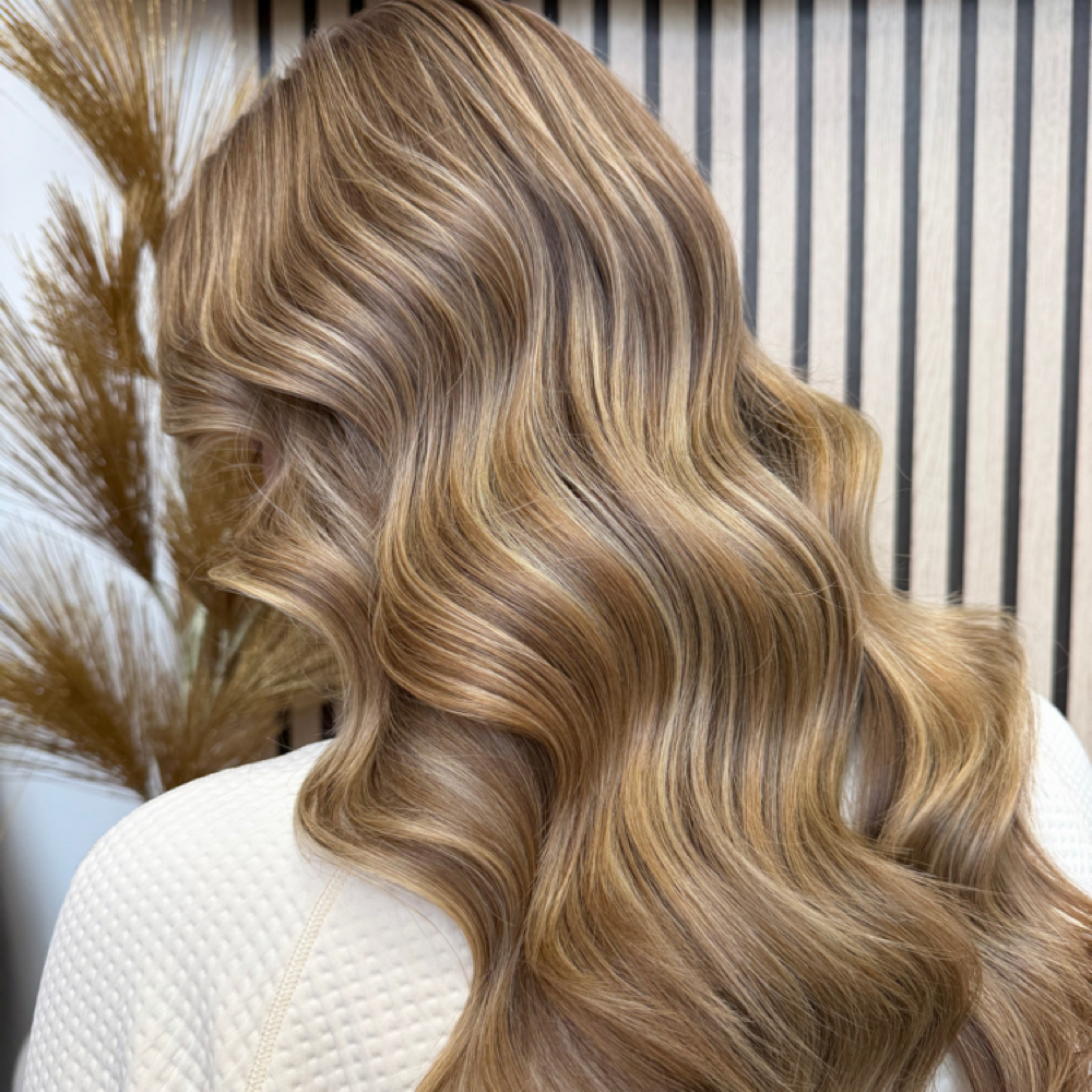 Full Highlight at Eternal Beauty Salon in Hoboken, NJ