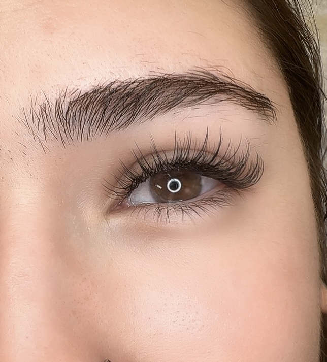 Wet Look Full Set at LuvitLashes in Houston, TX