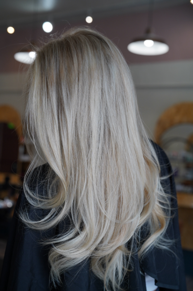 Olivia ❀ Transformational Blonding