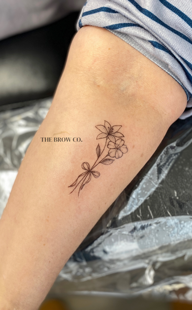 Fine Line Tattoos