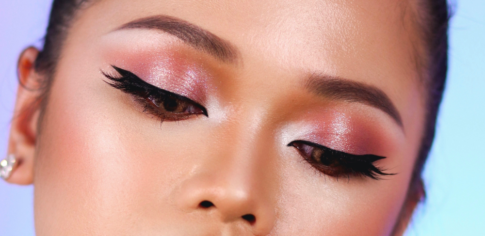 Eyebrow Waxing/ Shaping