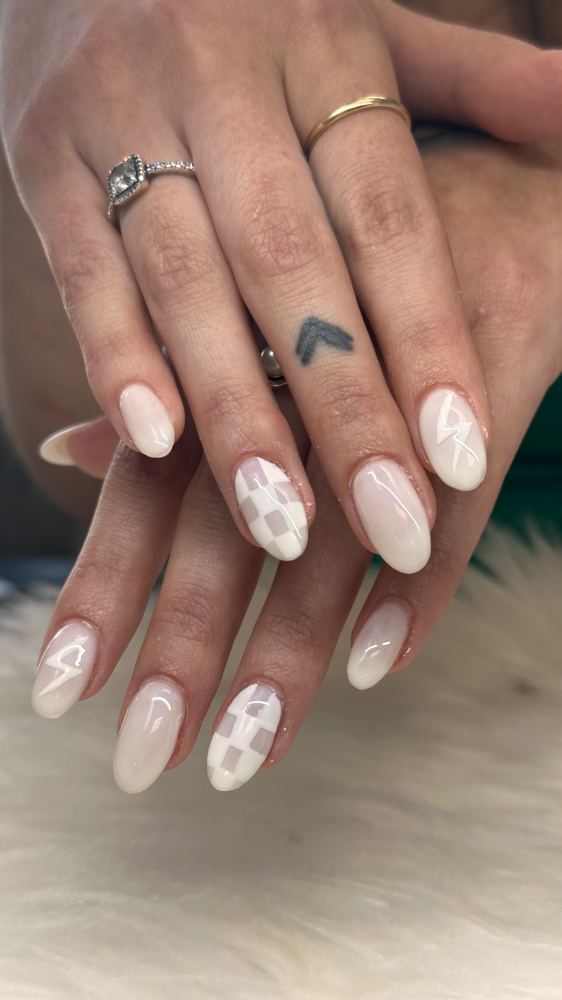 Shellac manicure