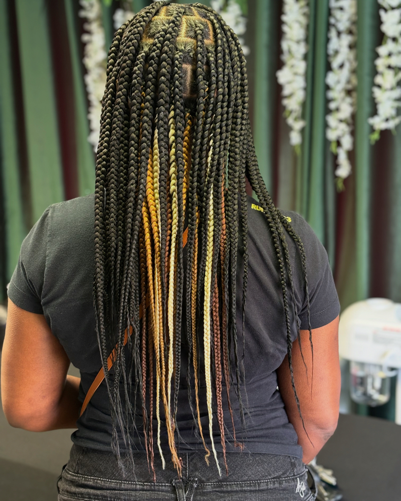 Medium Knotless Braids