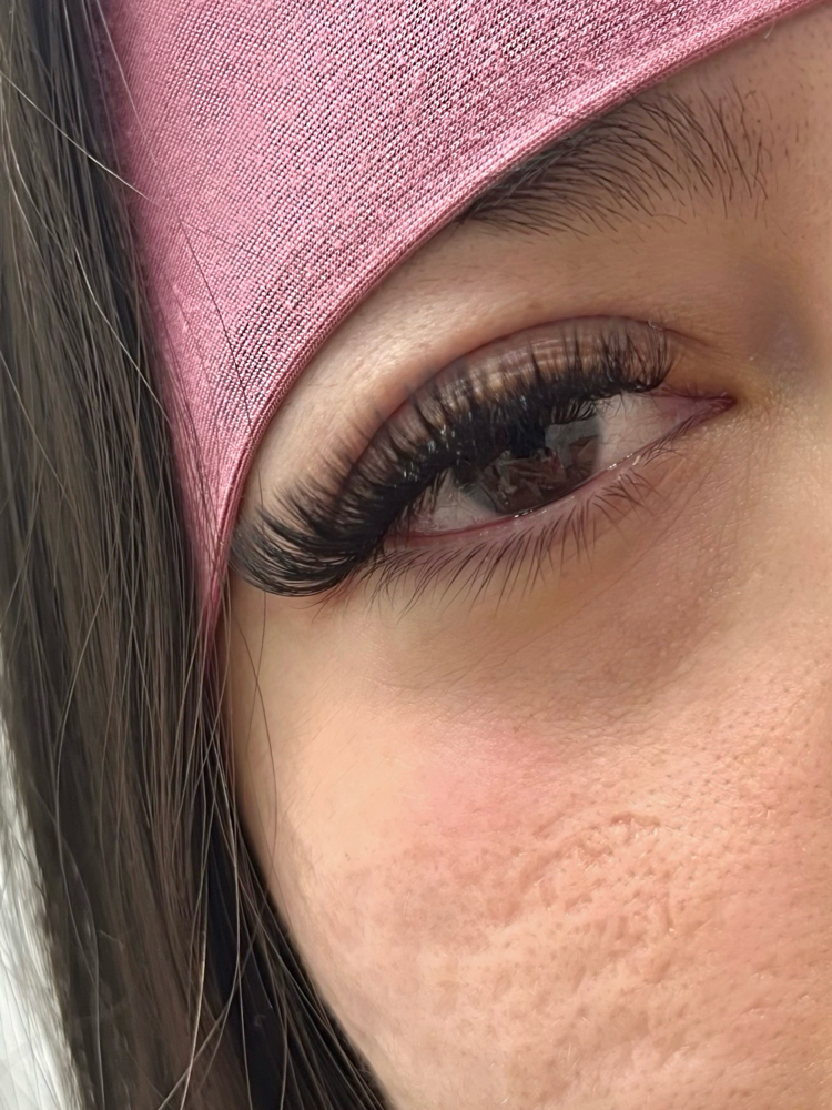 Volume Set at Gs Beauty Bar in Oklahomacity, OK