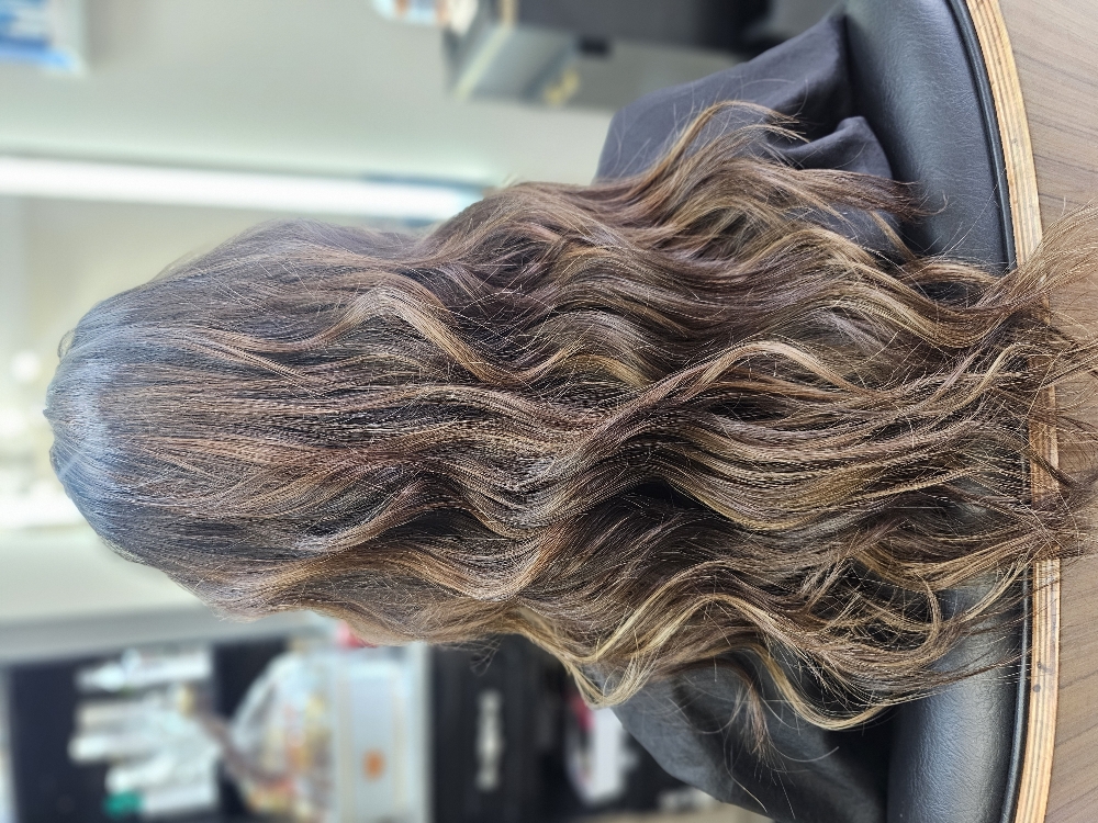 2 BUNDLES OF K-TIP at AE SALON STUDIO in Alexandria, VA