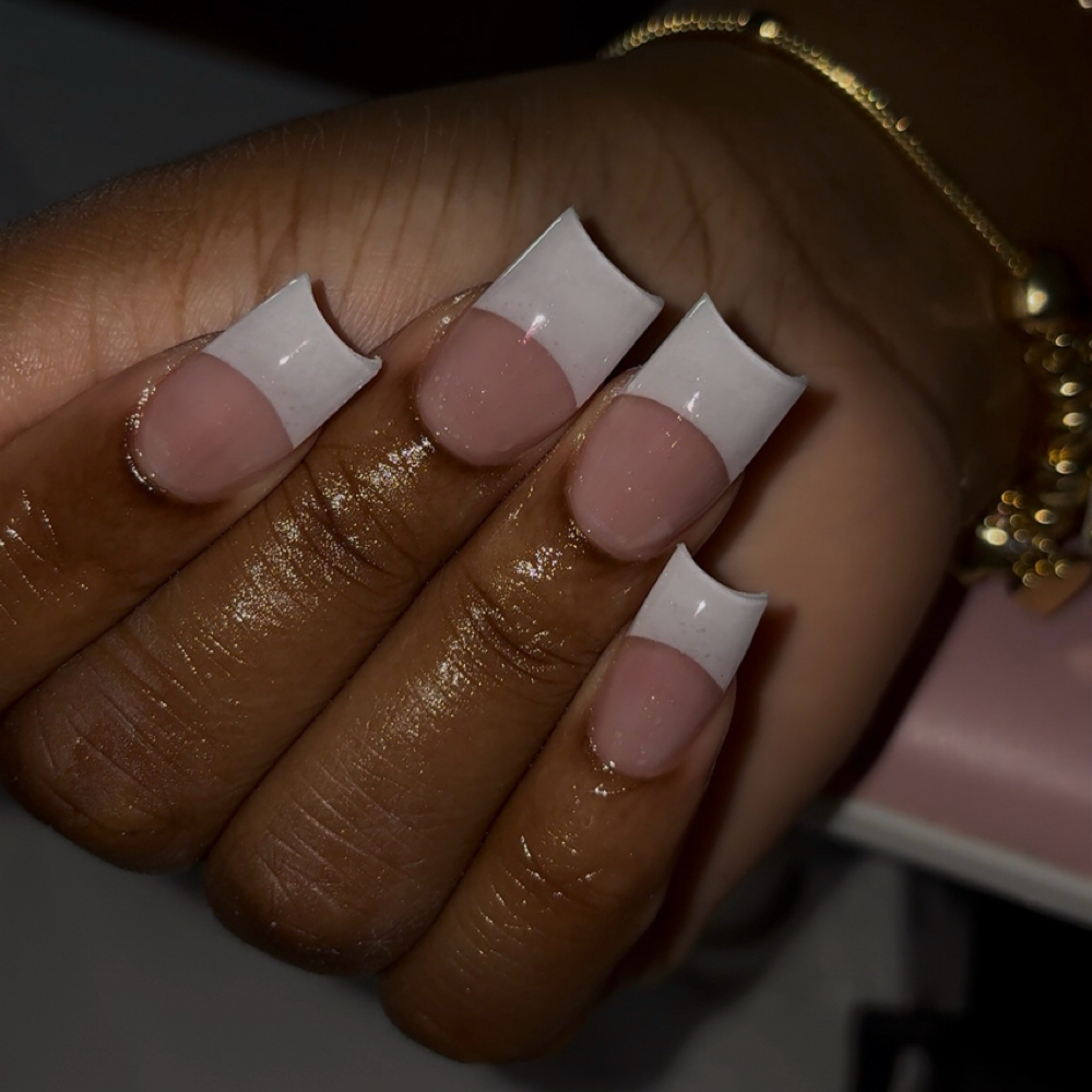DEAL: Old School Acrylic Frenchies at Shapedbyshariee in Youngstown, OH