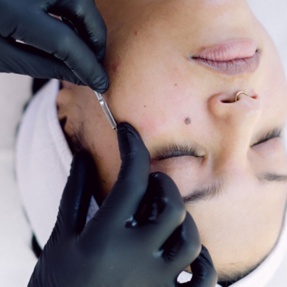 🌿Dermaplane Facial |Launch Pricing at Kii’s Skin Lab in Norfolk, VA