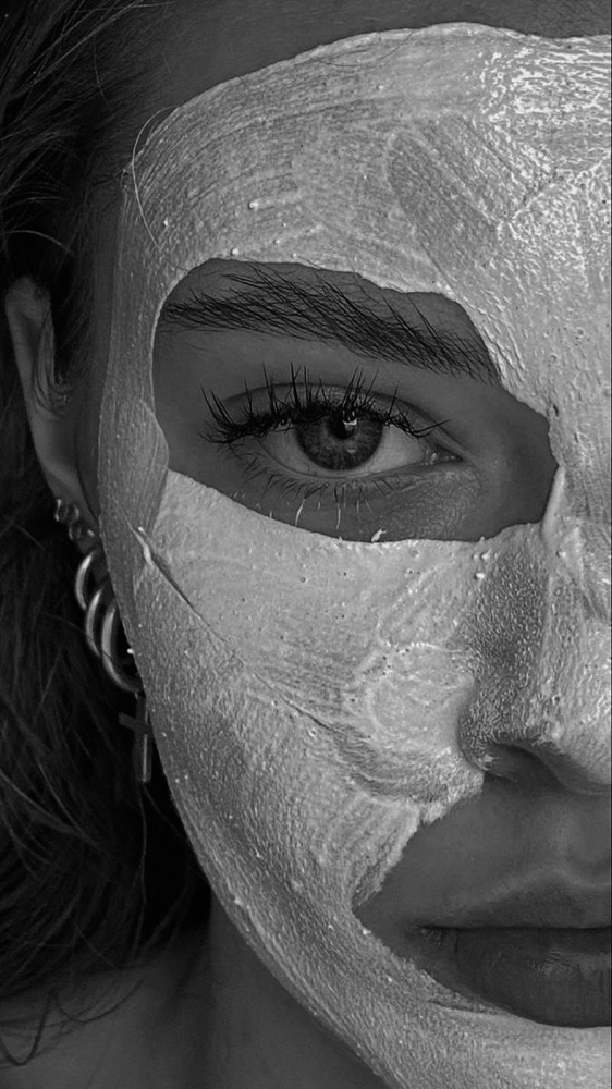 🌓 The Eclipse Glow at Yelis Creates Beauty in Fresno, CA