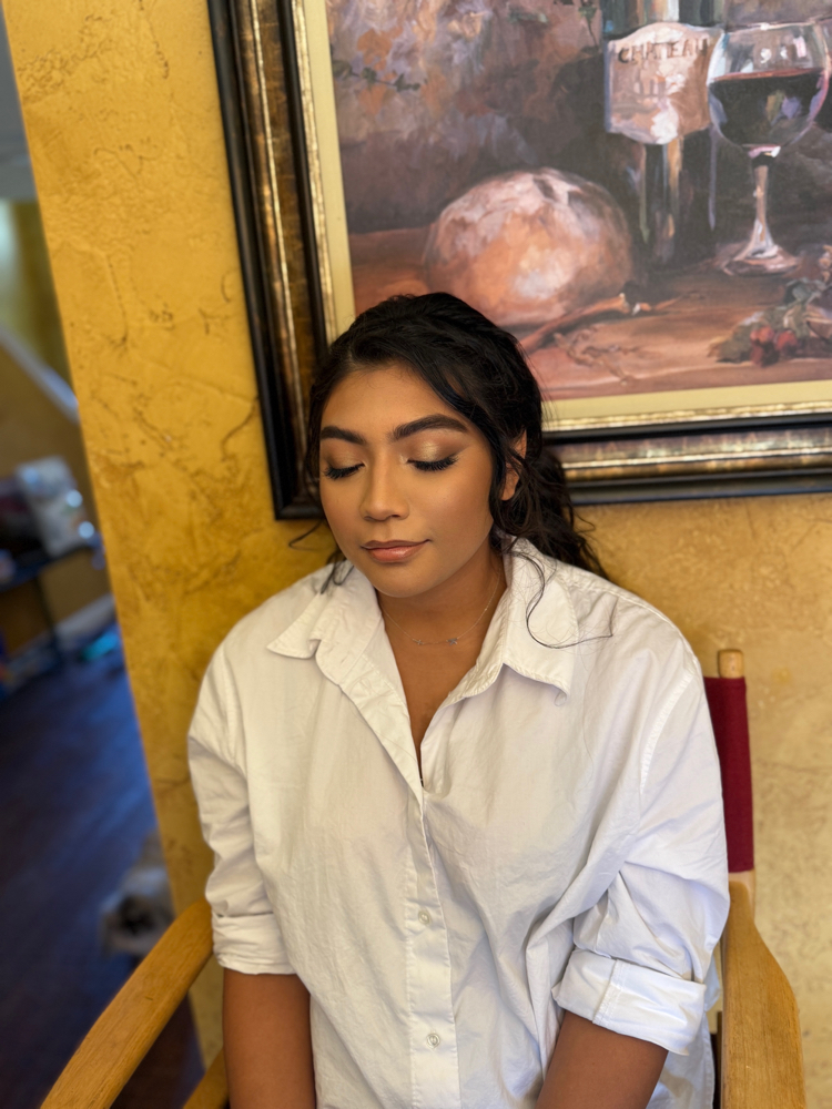 Elopement /Intimate Ceremony Makeup