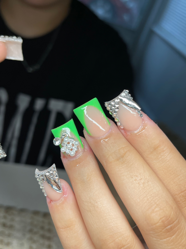 Duck Nails