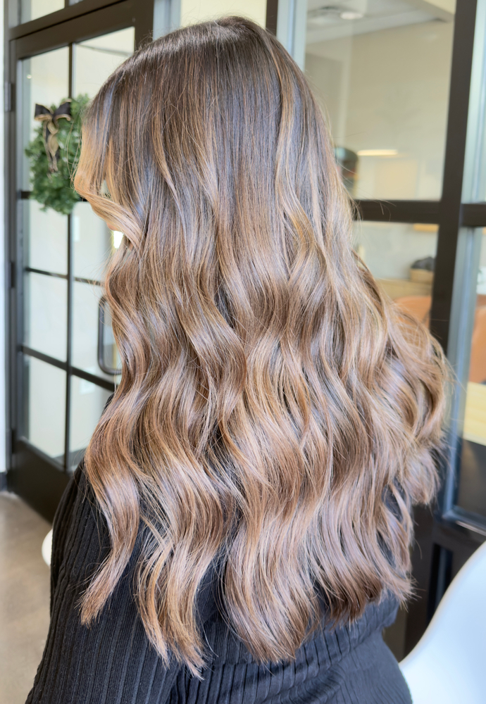 Dimensional Lived-in Color