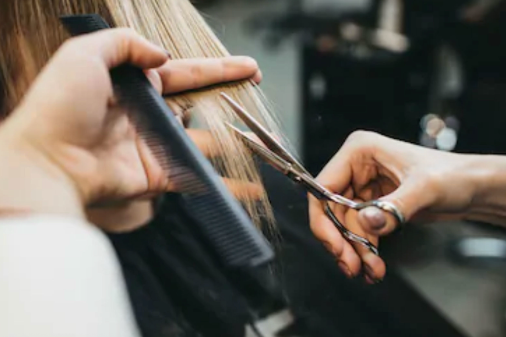 Womens Cut