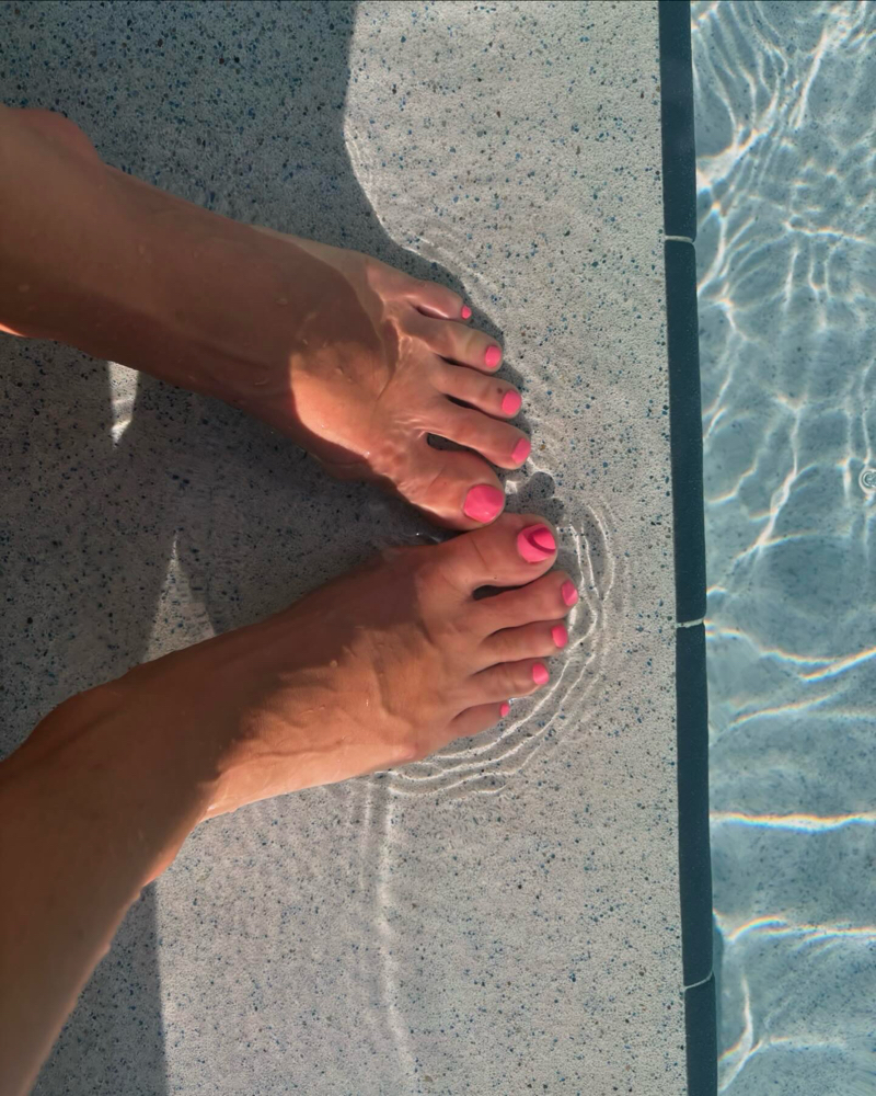 Dry Pedicure W/ Gel