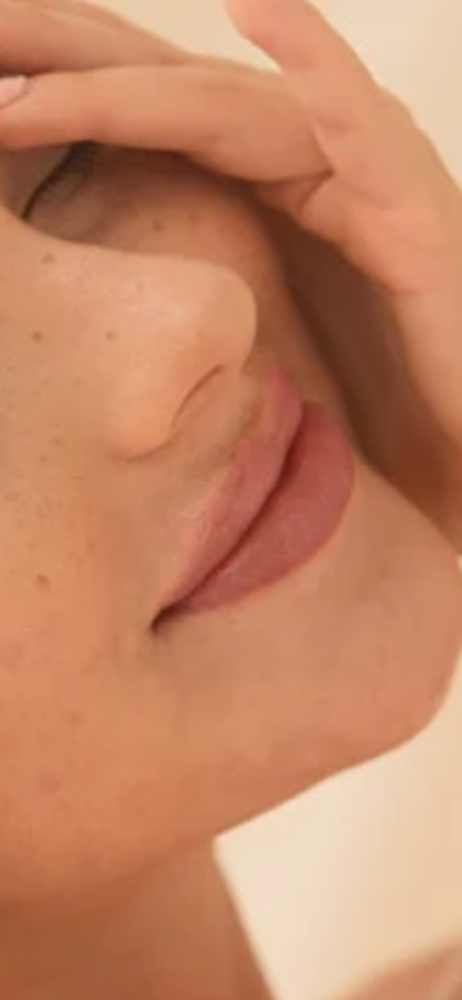 Lip Upper + Lower Wax
