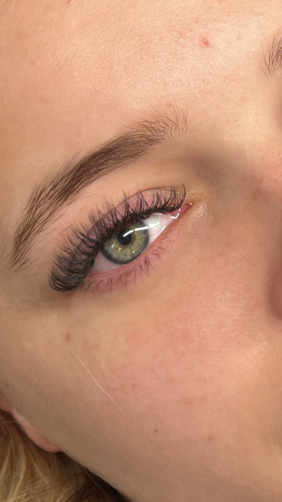 YY lashes