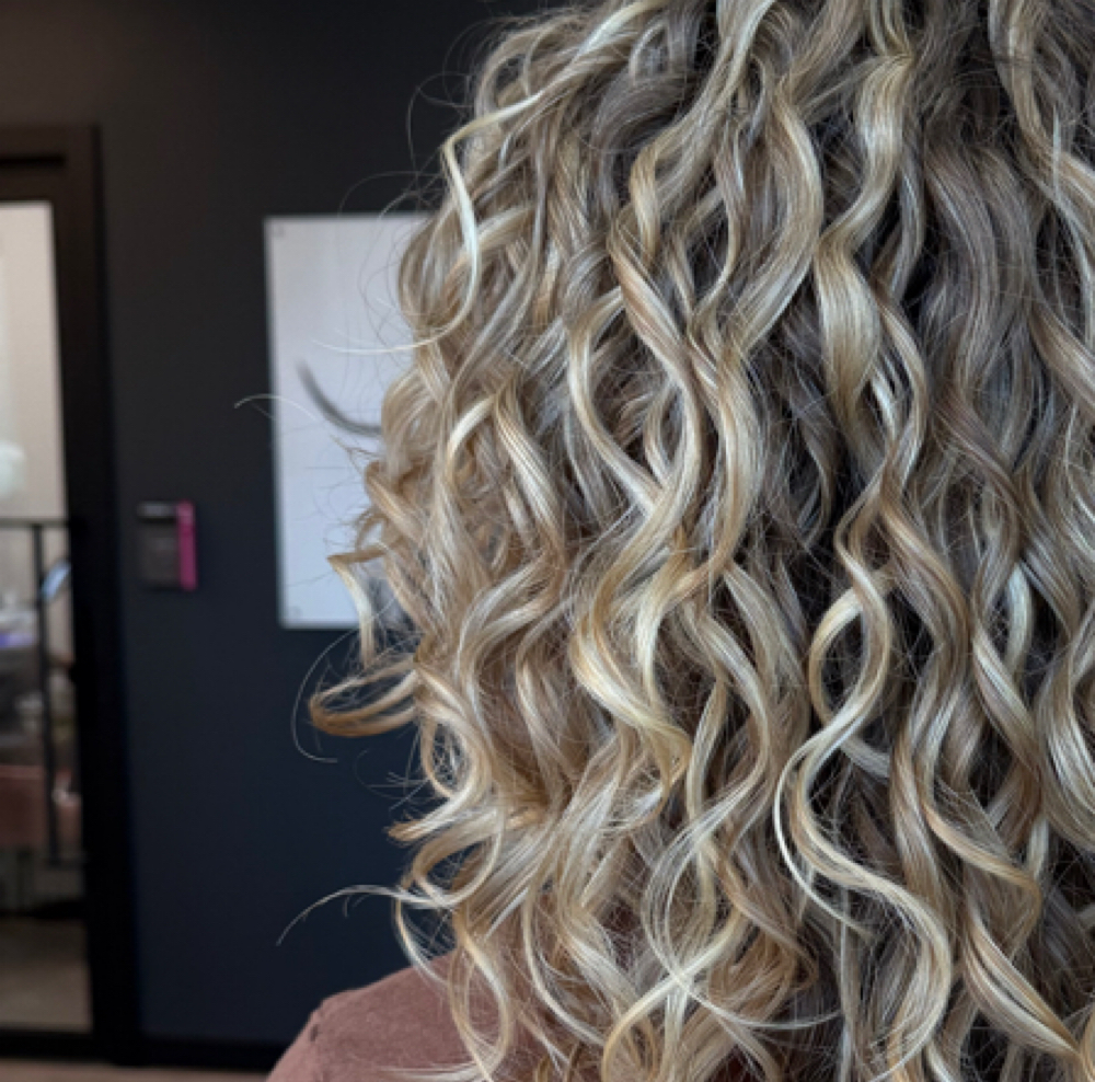 Partial Highlights at Charismatic Curls in Austin, TX