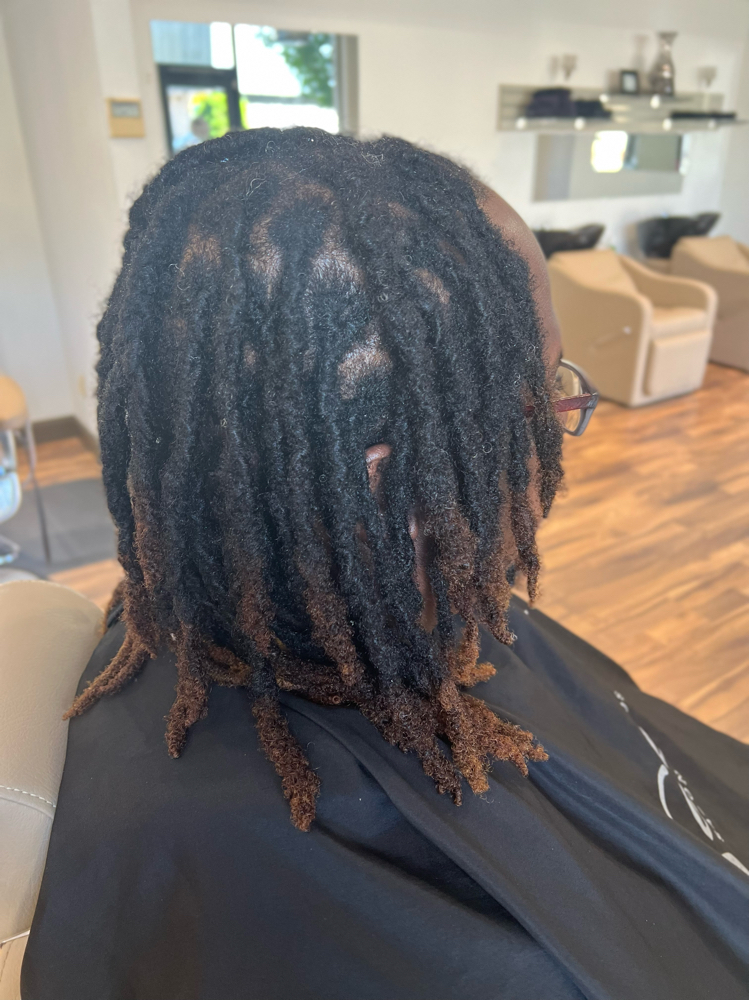 Loc FH Palm Retwist Mthly 21/2