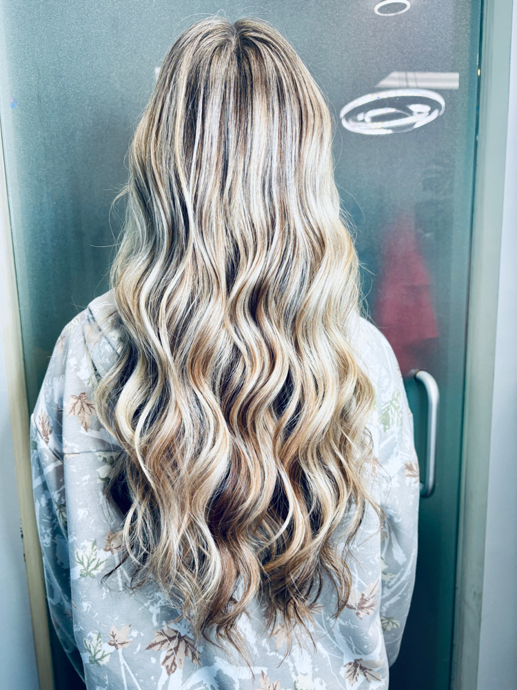 Speciality Blonding Service
