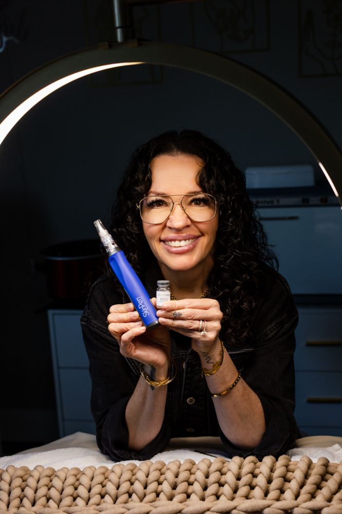 Microneedle& Peel+Dermaplaning
