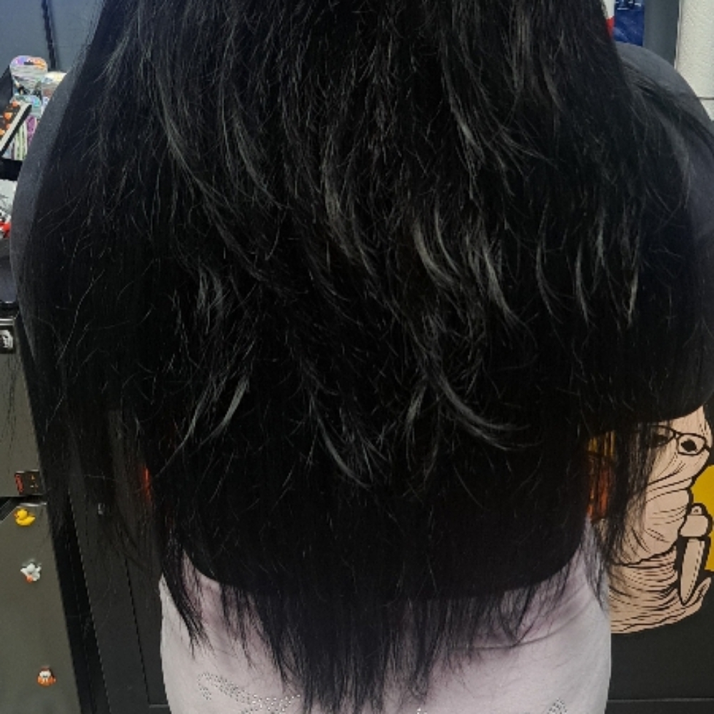 Extension Installments at Gortesque Beauty in Wyandotte, MI