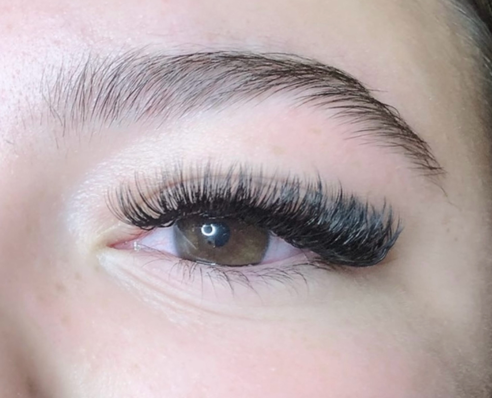 Full Set Volume Eyelash Extensions