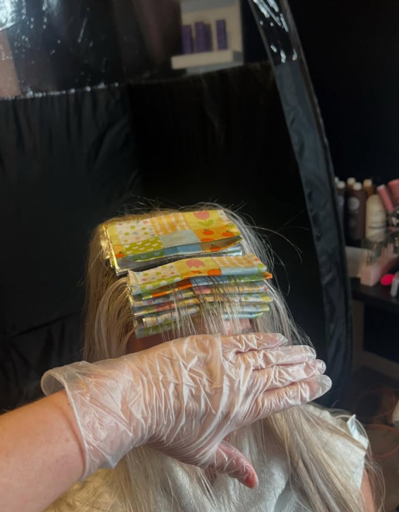 Partial Blonding Session at Kimmchiliftz in New Ellenton, SC