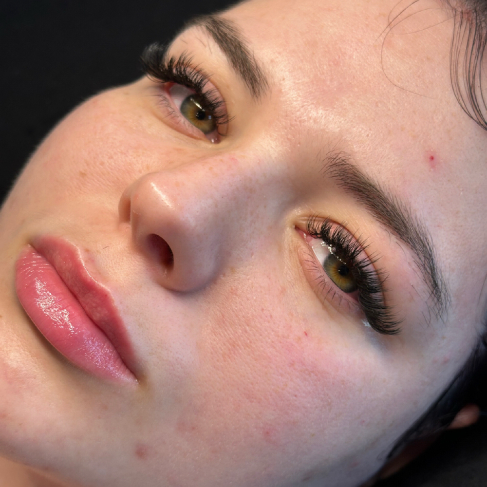 Hybrid Full Set at Empressive Lashes in Killeen, TX