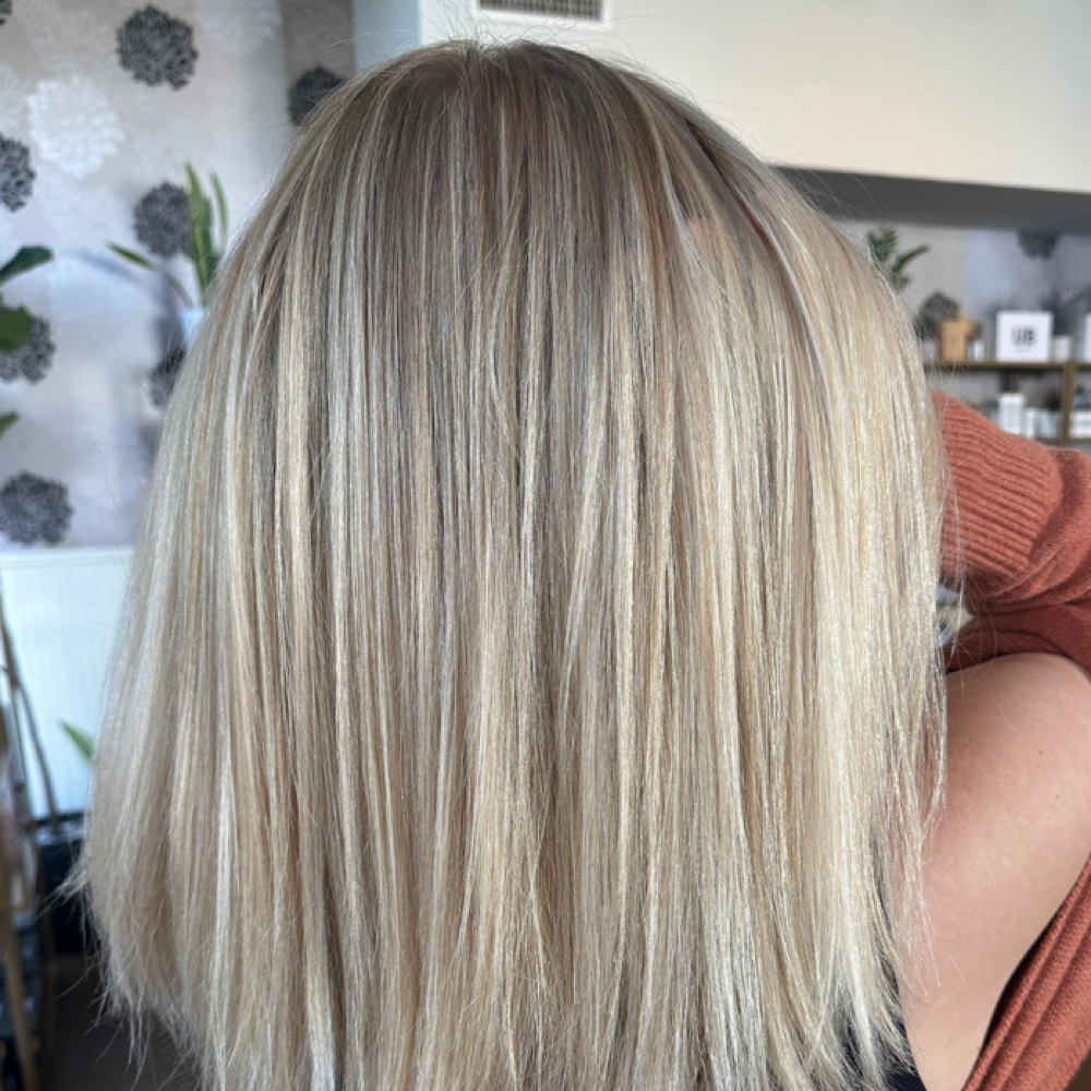 Full Head Foiliyage at Rosemary V Hair in Austin, TX