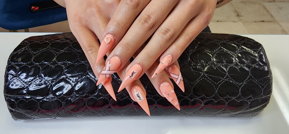 Gel X