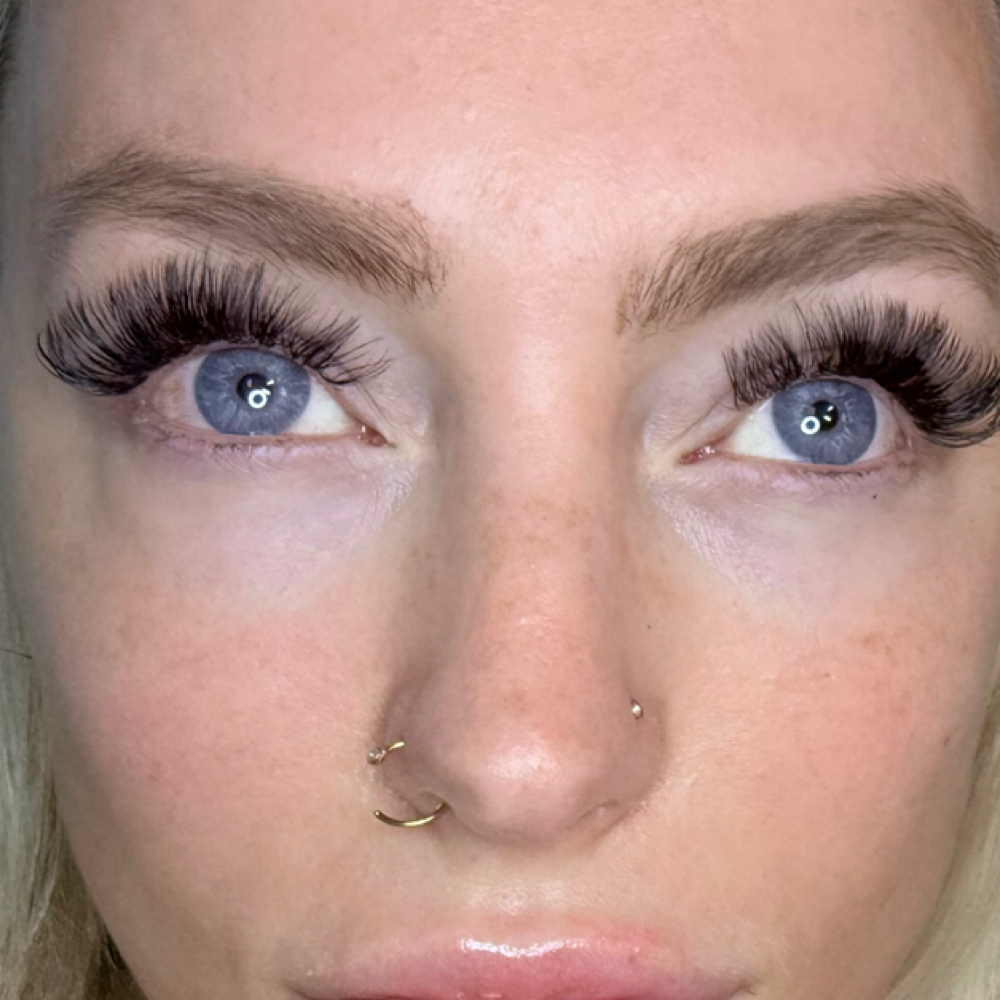 Foreign Fill at Aloha Lashes and Brows in Ventura, CA