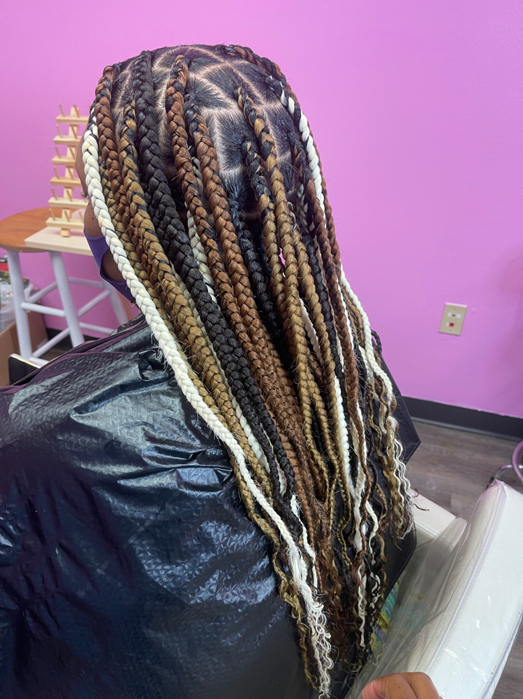 Large Knotless Braids