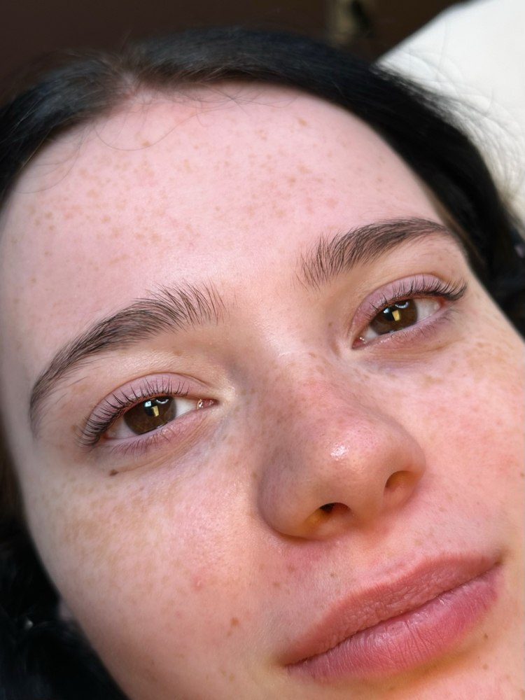 Lash Lift + Tint