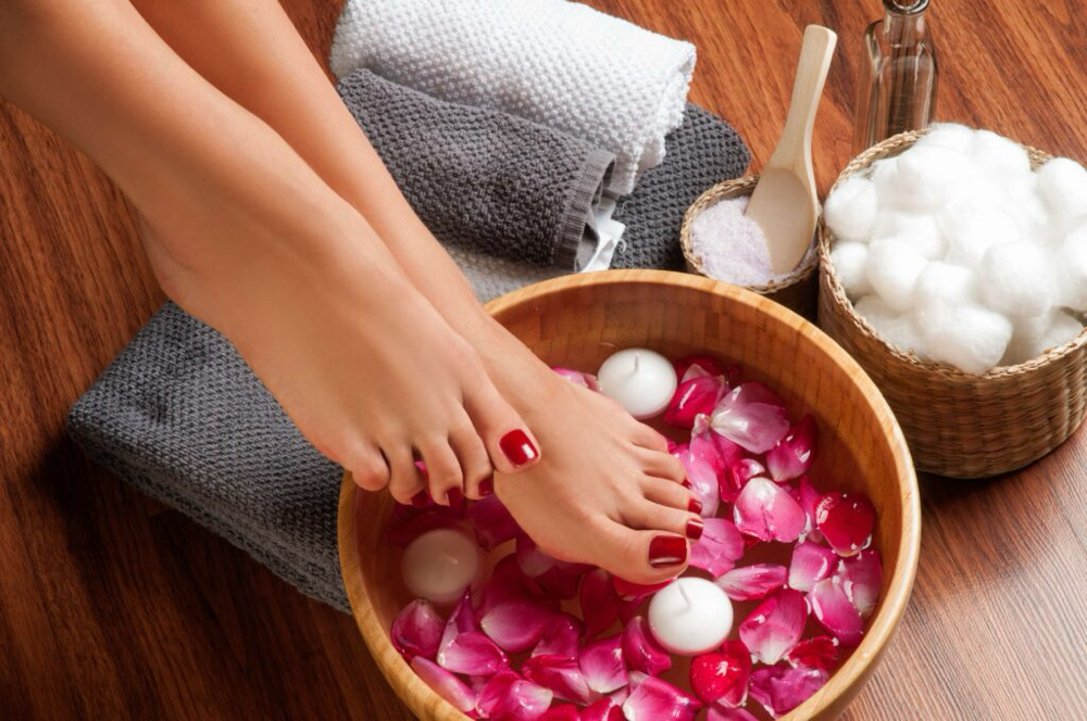 BE MINE VALENTINE PEDI