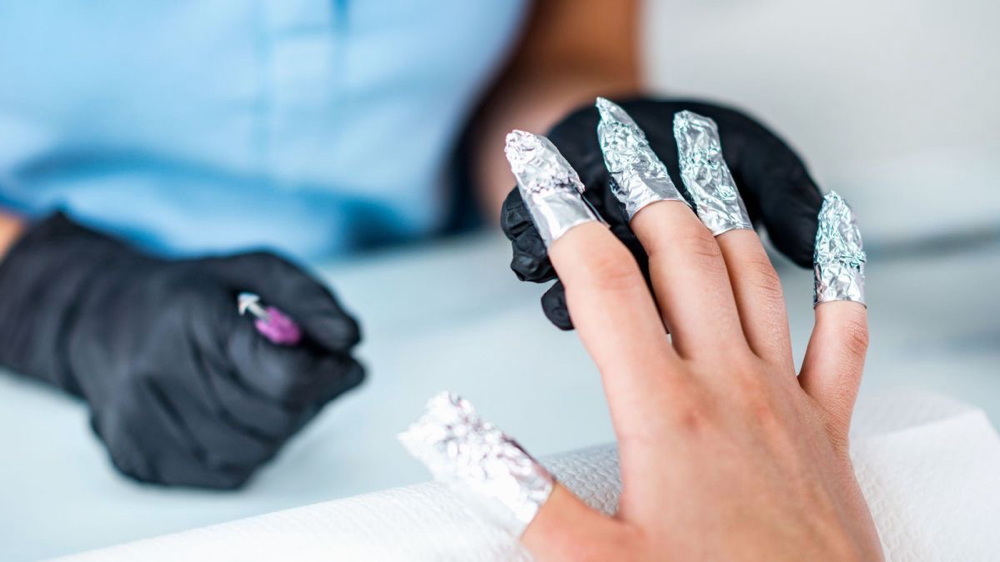 Soak off Acrylic Nails at LUXOR BEAUTY BAR in ALPHARETTA, GA