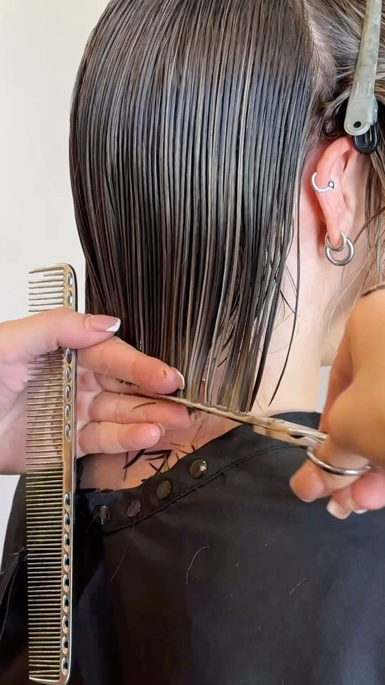 Woman's haircut & Style