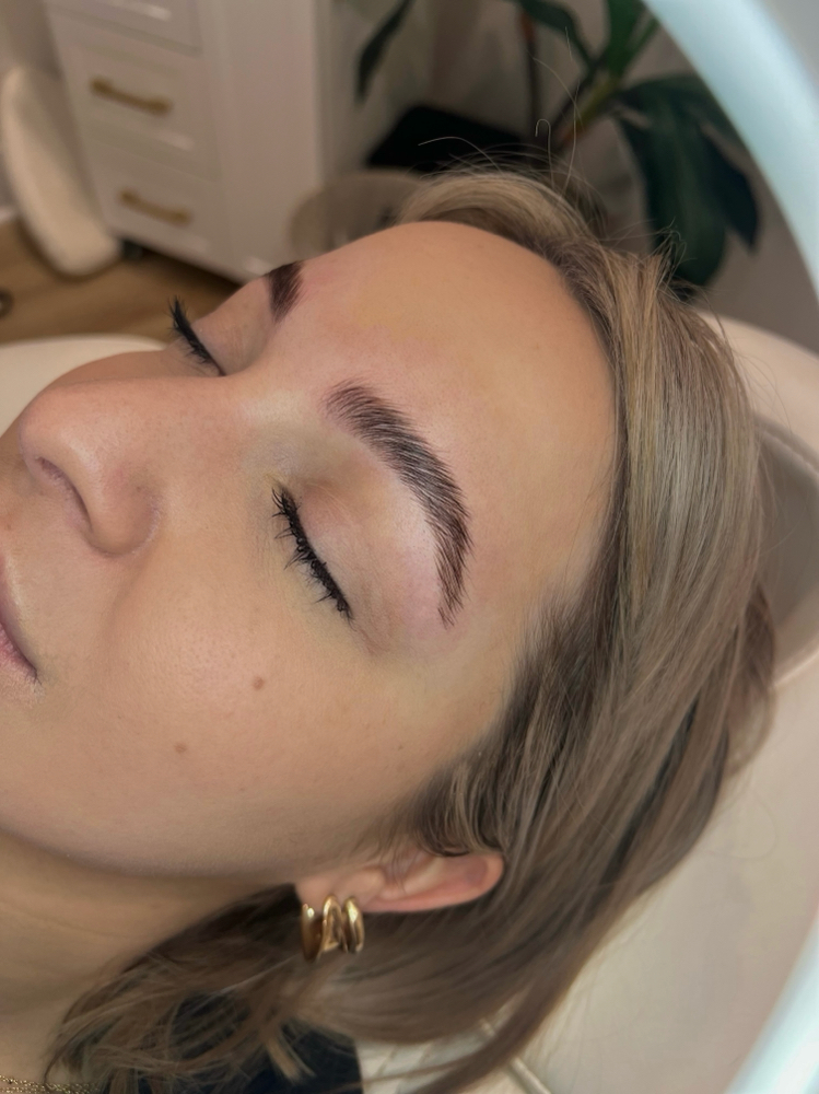 Brow Lamination + Tint