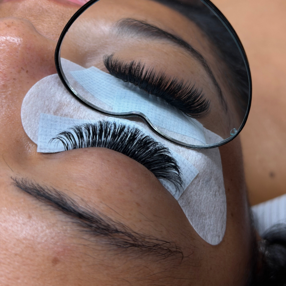 Volume Full Set at Deluxe Beauty Bar in Orem, UT