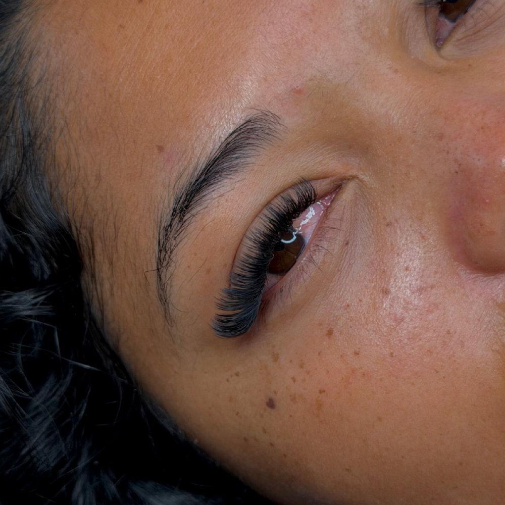 Volume Full Set at Deluxe Beauty Bar in Orem, UT