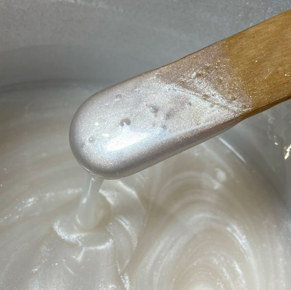 Brow wax at Frayed Knot Salon in Ulysses, KS