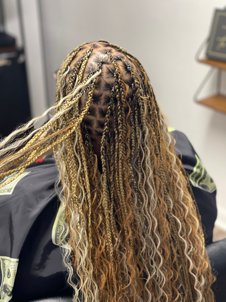 Medium Knotless Braids