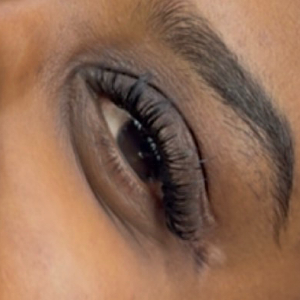 Express Lash Set at Aesthetically Kris in Upper Arlington, OH