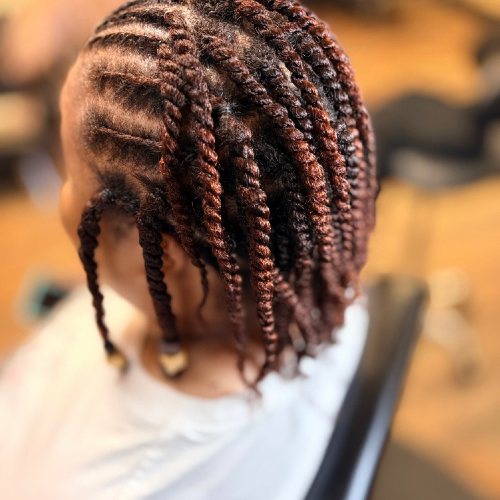 Natural Glow-Up Package at DeeStylist in Bryant, AR