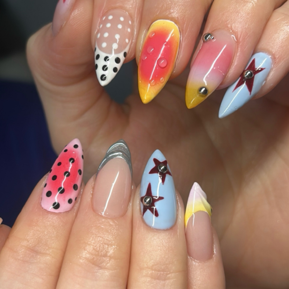 3-4 Wk SG Rebalance Fills (M) at Vyda Nails in Bloomington, MN