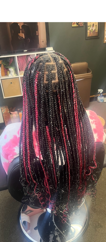 Medium Knotless