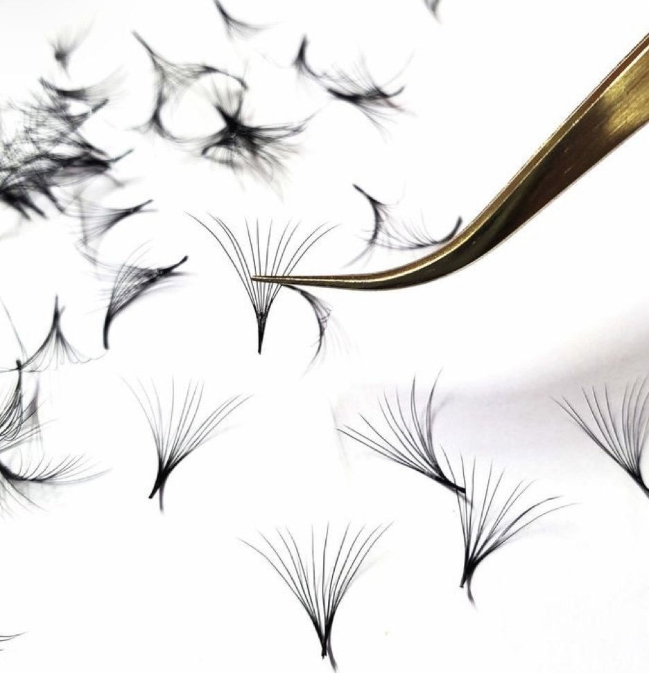 Lash extension removal